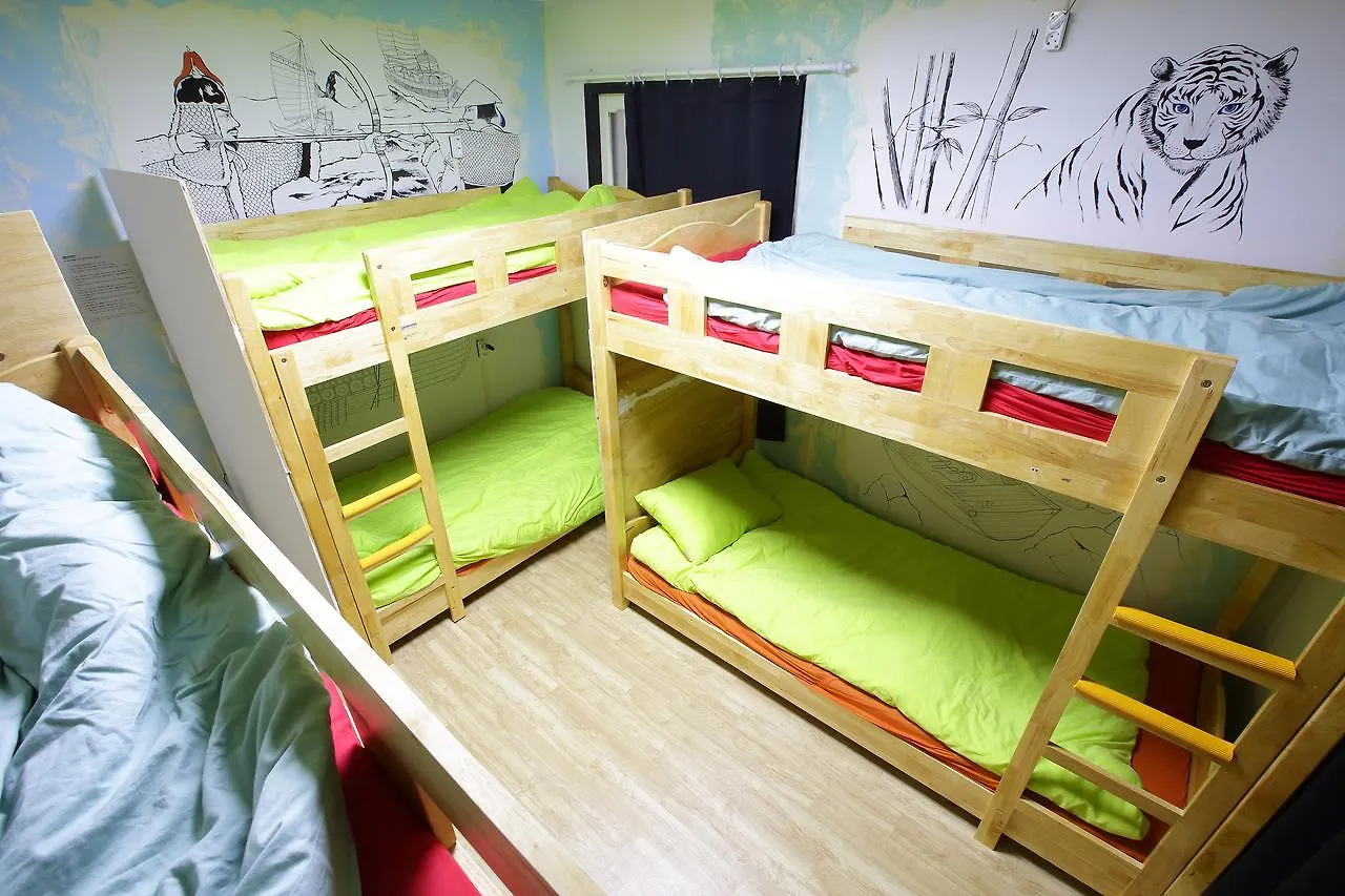Vesta Busan Guesthouse 0*,  韓国