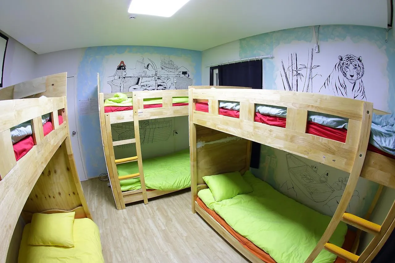 Vesta Busan Guesthouse ホステル