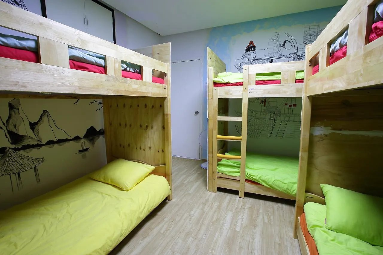 Vesta Busan Guesthouse